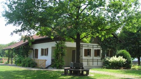 Der Kreislehrgarten in Krumbach mit seinem Schulungsgebäude ist Veranstaltungsort für vielfältige Kurse und Vorträge.