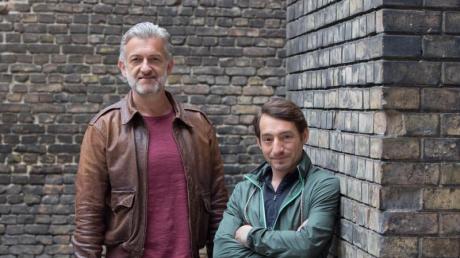 Dominic Raacke (l) und Boris Aljinovic bei Dreharbeiten zumTatort "Großer schwarzer Vogel" in Berlin.