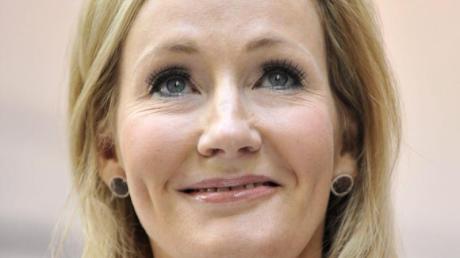 Joanne K. Rowling schreibt derzeit an den Drehbüchern zu drei neuen Harry Potter Filmen.