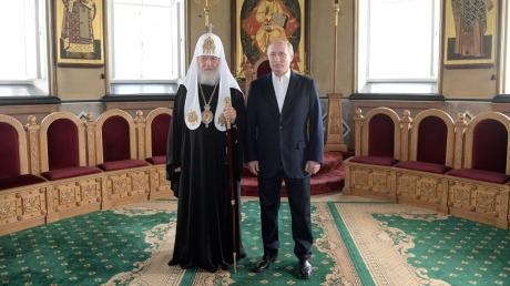 Zwei alte Weggefährten: Kyrill I. (l) mit Wladimir Putin