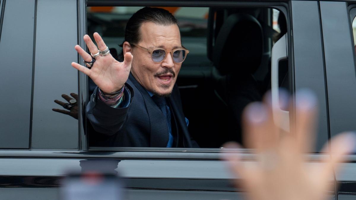 #Hollywood: Johnny Depp als Ludwig XV. vor der Filmkamera