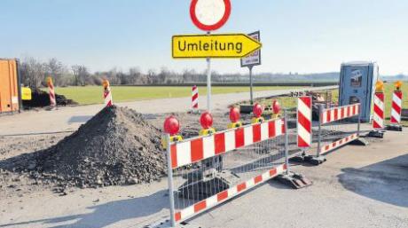 Die Arbeiten zur Sanierung der Ortsverbindung Prittriching - Winkl sind angelaufen. Insgesamt kostet das Projekt rund 1,3 Millionen Euro. 