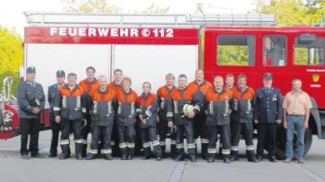 Die bei der Leistungsprüfung erfolgreichen Teilnehmer der Feuerwehr Scheuring. 