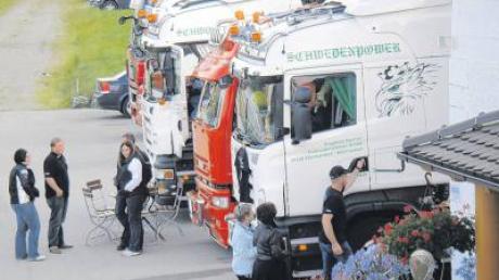 Trucks aus dem ganzen süddeutschen Raum und Österreich haben sich zum dritten Treffen am Lustberg bei Denklingen angemeldet. 
