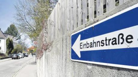 Die Stadtratsfraktion der Grünen hat beantragt, das Radfahren in Einbahnstraßen auch entgegen der Fahrtrichtung zu erlauben. Unser Foto zeigt die Georg-Arnold-Straße oberhalb des Katharinenbergs.