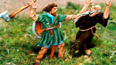 Viele Szenen aus der Ortsgeschichte, dargestellt mit Zinnfiguren, sind derzeit im Rotter Dorfmuseum zu sehen. Diese zeigt, wie sich Bauern im Dreißigjährigen Krieg gegen die Schweden wehren.