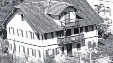 Der Villenstil, in dem das Haus im Jahr 1901 erbaut wurde, war für Hofstetten damals eher untypisch. 