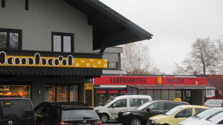 Das Lebensmittelgeschäft Melzer in der Greifenberger Straße in Schondorf schließt seinen Betrieb im kommenden März. 