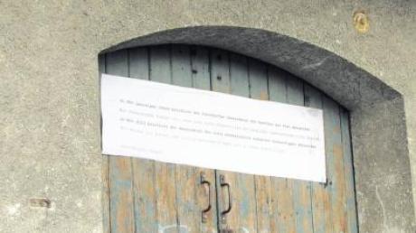 Stein des Anstoßes: Dieses anonyme Plakat hing am Morgen des Denkmaltags an der denkmalgeschützten Güterhalle. 