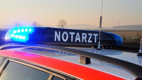 Ein Motorradfahrer war bei Schiltberg-Allenberg mit einem Auto zusammengeprallt. Nun starb er an seinen Verletzungen. 