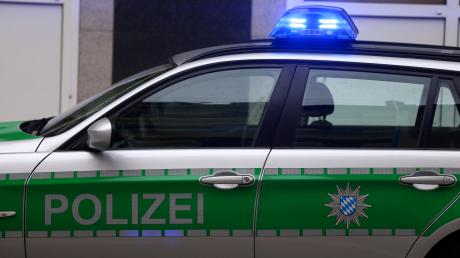 Die Polizei sucht nach Hinweisen auf einen Exhibitionisten in der Augsburger Innenstadt.