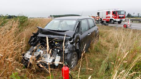 Bei einem Unfall auf der B17  bei Hurlach wurde ein Autofahrer heute Morgen verletzt.