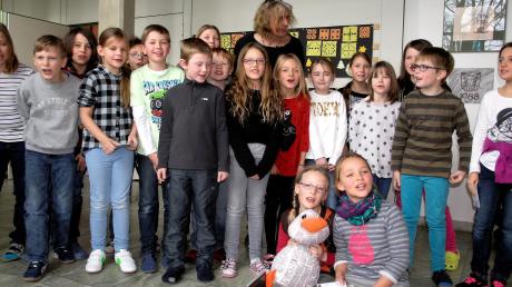 Der Verfasser der Reihe „Die wilden Fußballkerle“, Joachim Masannek, besuchte die Hofstettener Grundschule und erzählte den Kindern und Paula Print dort, wie alles begonnen hat. 
