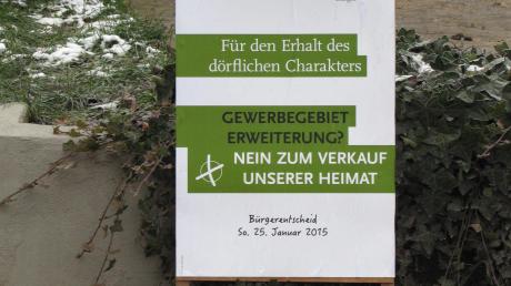 Auch die Umweltfreundlichen Bürger haben am Donnerstag ihre Plakatständer zum Bürgerentscheid abgeräumt. 