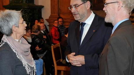 SPD-Neujahrsempfang im Rathausfestsaal: (von links) Referentin Sabine Hüsken, Dr. Herbert Kränzlein und Dominic R. Scales (Kreisvorsitzender). 
