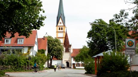 Zwei Straßen in Prittriching sollen saniert werden – die Eglinger Straße und die Wendelinstraße. Auch der Dorfplatz soll einbezogen werden. 	