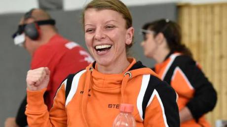 Steffi Böhm aus Dießen hatte mit Peiting gut Lachen. Sie erzielte den besten Ringwert des Tages.