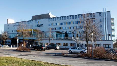 Im Landsberger Krankenhaus musste am vergangenen Freitag die Polizei anrücken. Ein Patient war zur Behandlung gekommen, hielt dann aber plötzlich ein Messer in der Hand.