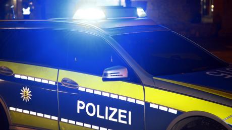 Die Günzburger Polizei ermittelt wegen einer Unfallflucht in Stoffenried. 