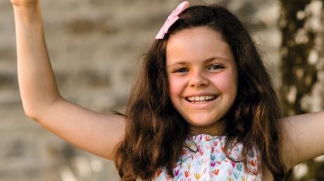 Benita Bernhart aus Greifenberg hat zwei Geburtstage. Das neunjährige Mädchen erhielt vor neun Jahren eine lebensrettende Stammzellspende. 