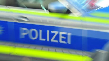 Eine Schulbusfahrerin aus dem Landkreis Landsberg hat bei Wielenbach einen Unfall verhindert.