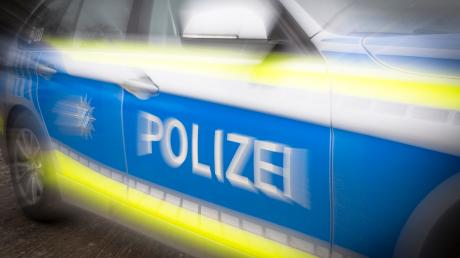Die Polizei sucht nach unbekannten Randalierern, die sich am Sonntagmorgen in Regglisweiler bemerkbar gemacht haben.