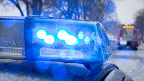 Die Polizei meldet einen Verkehrsunfall in Möttingen.
