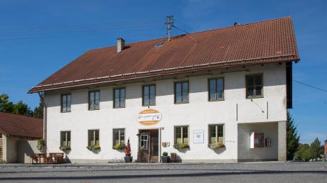 Das ehemalige Gasthaus Happerger im Reichlinger Ortsteil Ludenhausen wird zu einem Dorfgemeinschaftshaus umgebaut. Alle drei Bürgermeisterkandidaten bezeichnen dieses Projekt als wichtig. 