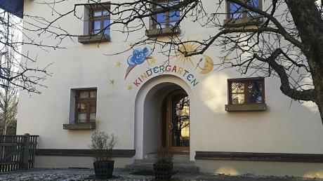 Der Verein Christian Morgenstern will laut Bürgermeister Siegfried Weißenbach jetzt doch keinen Kindergarten im ehemaligen Unterfinninger Schulhaus einrichten. Was aus dem Gebäude werden soll, ist damit wieder offen.