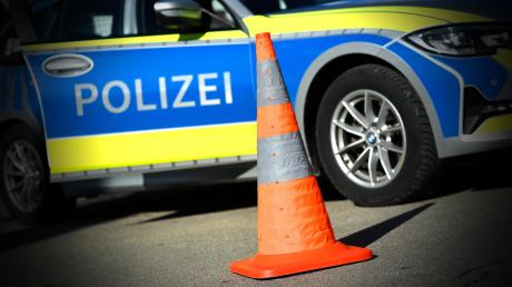 Am Mittwochnachmittag kam es bei Kutzenhausen zu einem Unfall. Ein Motorradfahrer wurde leicht verletzt. 