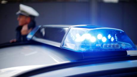 Die Polizei sucht Zeugen im Fall einer beschädigten Statue in Königsbrunn.
