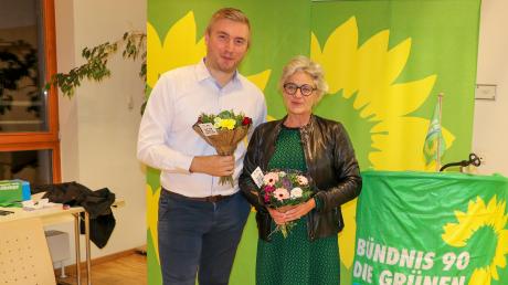 Lysander Loosen will für die Grünen einen Sitz im Bezirkstag erringen, Gabriele Triebel weiterhin Landtagsabgeordnete bleiben. 