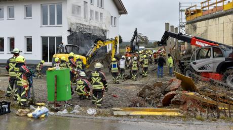 Am 16. Oktober 2020 ereignete sich auf dem Betriebsgelände eines Bauunternehmens in Denklingen ein tragischer Unfall.