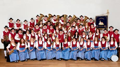 Gruppenbild der Musikkapelle Rögling