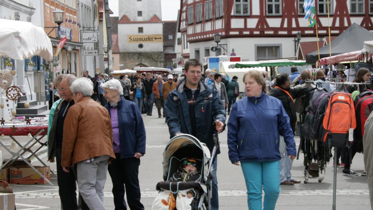 #Oettingen: Auf dem Maimarkt in Oettingen gibt es an Muttertag etwas zu gewinnen