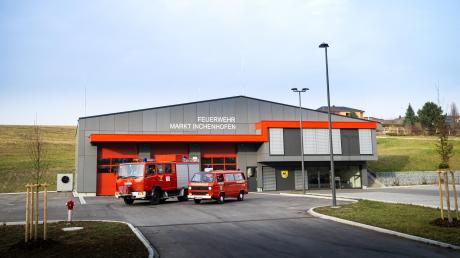 Neuzugang für die Freiwillige Feuerwehr Inchenhofen: Bald soll ein neuer Mannschaftstransportwagen im neuen Feuerwehrhaus stehen.