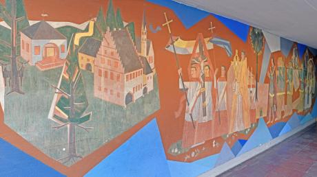 Dieses Wandbild des Gögginger Malers Franz Hummel (1896–1974) in der Grundschule Göggingen West soll entfernt werden.