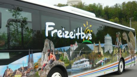 Zahlreiche Tourmöglichkeiten ermöglicht der Freizeitbus im Donau- und Altmühltal zwischen Dollnstein und Regensburg Wanderern oder Radfahrern. 	 	