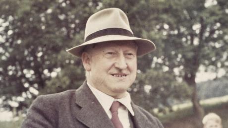 So kannten ihn die Menschen im Kesseltal: Hauptlehrer Johann Hoesch (1896–1971).  	