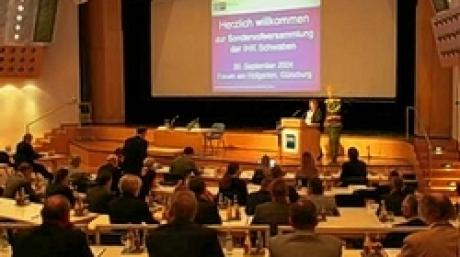 IHK Schwaben tagte im Forum in Günzburg die Präsidentin der IHK Schwaben