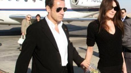 Nicolas Sarkozy und Carla Bruni bei ihrer Ankunft in Ägypten.