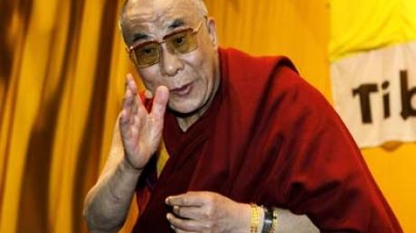 Das religiöse Oberhaupt der Tibeter, der Dalai Lama, forderte bei seiner Deutschlandreise mehr Toleranz zwischen denWeltreligionen.