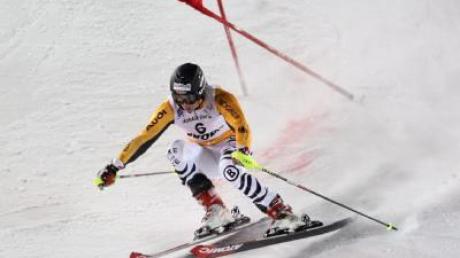 Neureuther holt erste Slalom-Punkte im WM-Winter