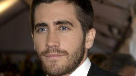 Jake Gyllenhaal sucht Ring aus