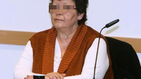 Die Ehefrau des Hauptangeklagten saß am Dienstag im Landgericht Augsburg auf der Anklagebank. Sie muss sich im Entführungsfall UrsulaHerrmann wegen Beihilfe verantworten.