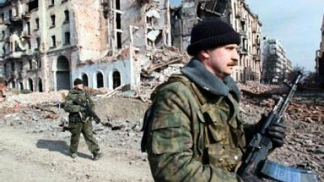 Moskau beendet Militäreinsatz in Tschetschenien