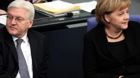 Merkel und Steinmeier zu Spitzenkandidaten gekürt