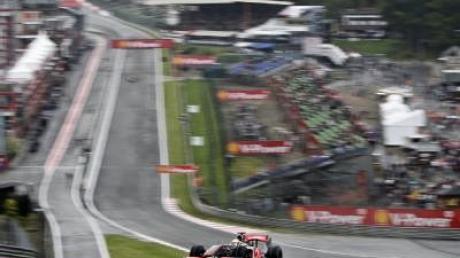Vettel im Motor-Schongang - Hamilton mit Bestzeit