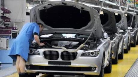 BMW will weiter Personalkosten einsparen
