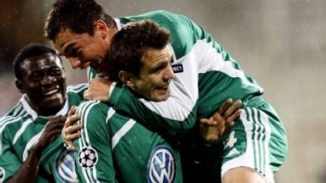 Wolfsburg 3:0 bei Besiktas - Achtelfinale machbar
